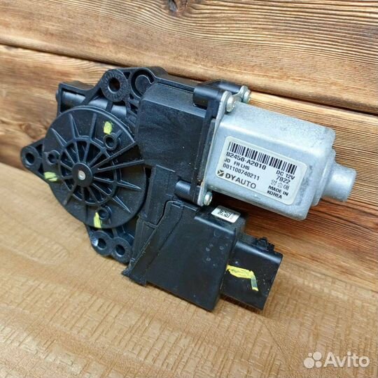 Моторчик стеклоподъемника передний левый Kia Ceed