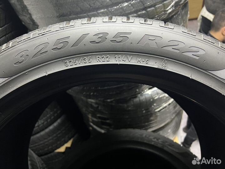 Pirelli Scorpion Winter 325/35 R22 и 285/40 R22 114Y