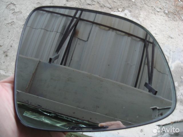 Версо Зеркальный элемент Левый Toyota Verso 09-18