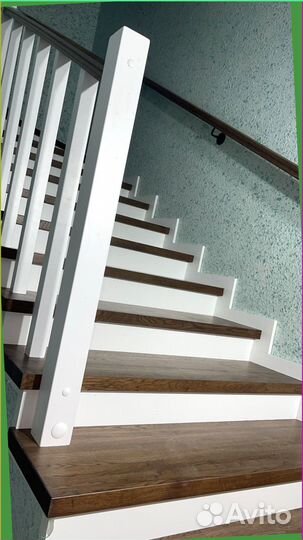 Обшивка бетонной лестницы деревом