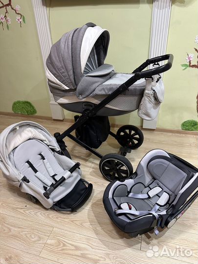 Коляска 3 в 1