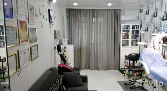 Прокол ушей пистолетом, пирсинг