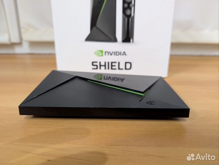 Тв-приставка Nvidia Shield TV (2017)