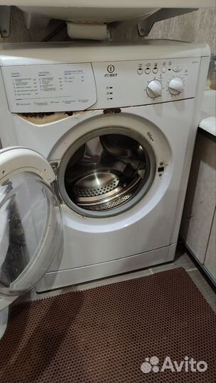 Стиральная машина indesit