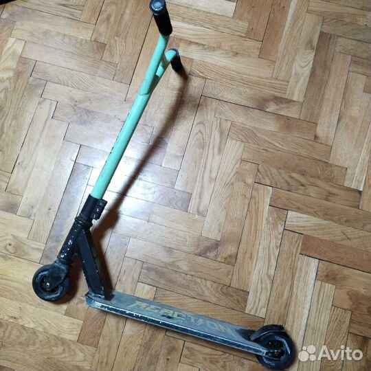 Трюковой самокат