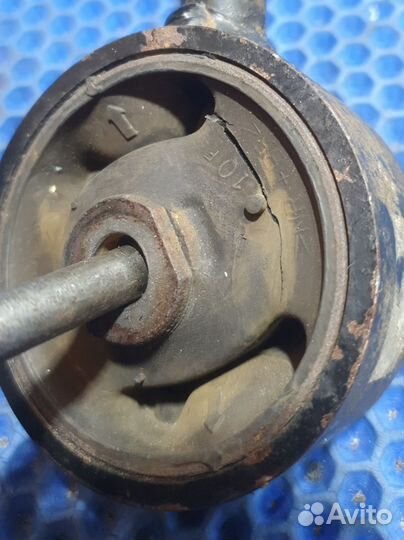 Подушка двигателя Toyota Alphard