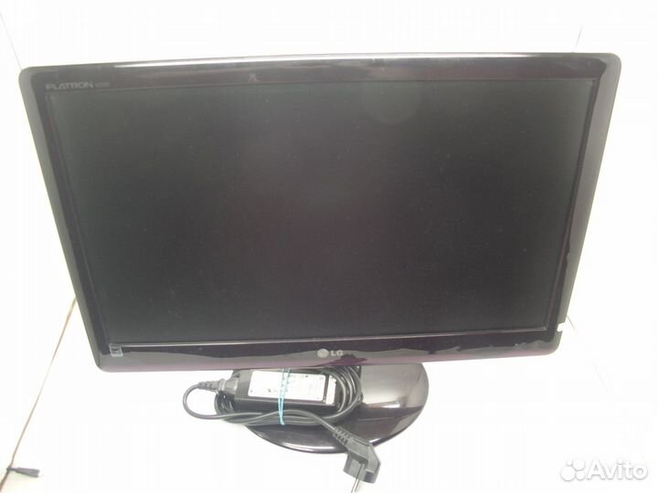 Монитор 21.5