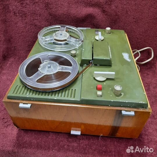 Катушечный магнитофон. Яуза 6. СССР