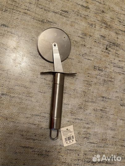 Нож для пиццы испанский