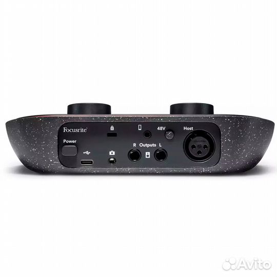 USB аудиоинтерфейс focusrite Vocaster One Podcast