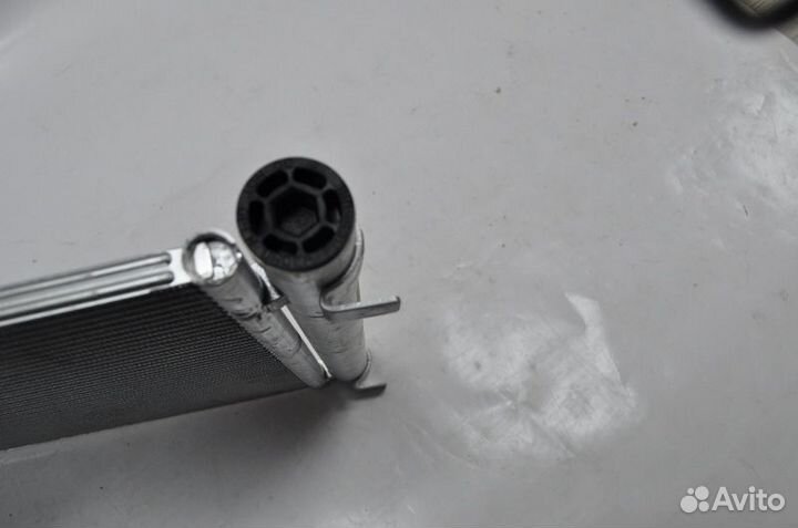 Радиатор кондиционера BMW 64539389411