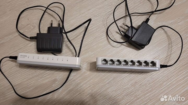 Сетевой коммутатор на 8 портов