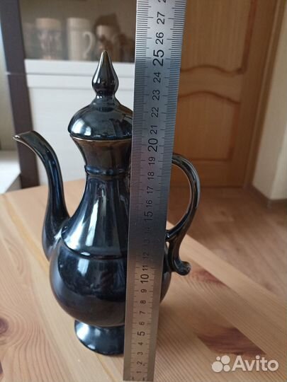 Кувшин в восточном стиле