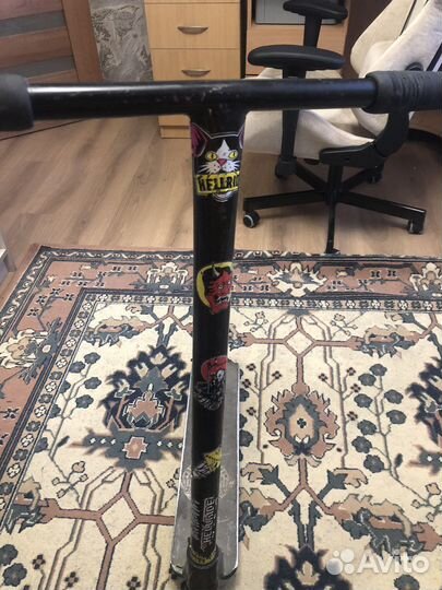 Трюковой самокат