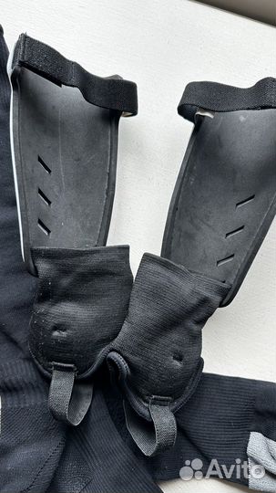 Футбольные щитки+гетры Nike