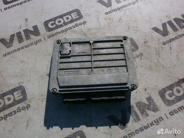 Блок управления двигателем Шкода Фабия 1