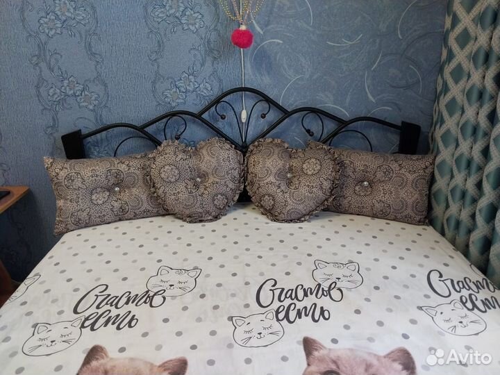 Комплект декоративных подушек