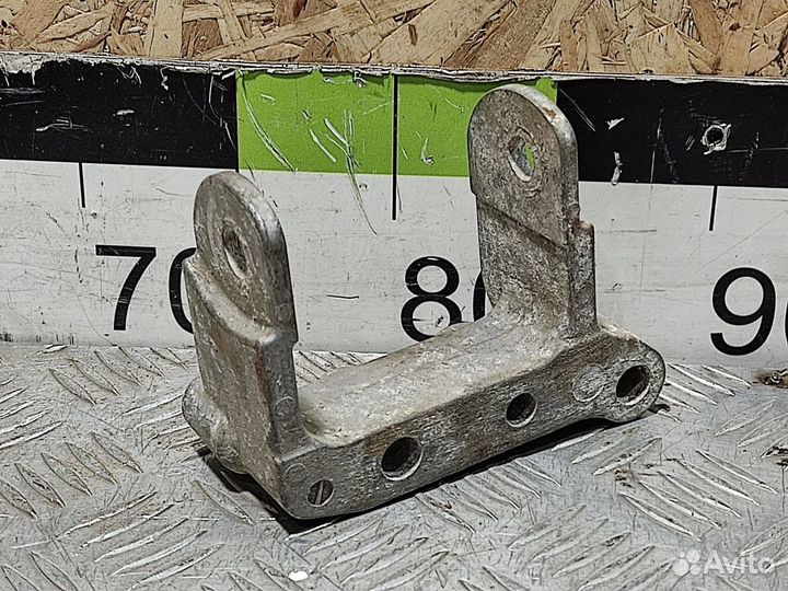 Кронштейн двигателя Mitsubishi Outlander XL (CW)