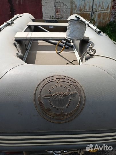 Лодка cayman 360