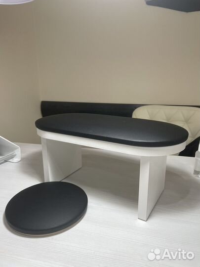 Подставка для рук маникюрная