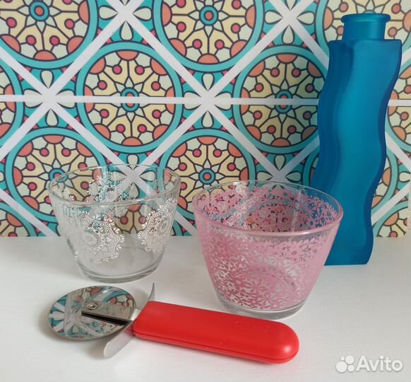 Товары Икея. Салатники, вазочка, нож для пиццы