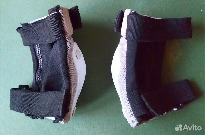 Защита Roces для роликов-великов р.S до 165см 60кг