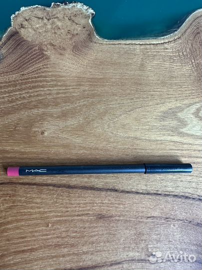 Карандаш для губ Mac
