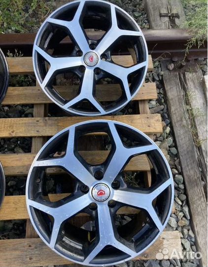 Литые диски R17 (538)