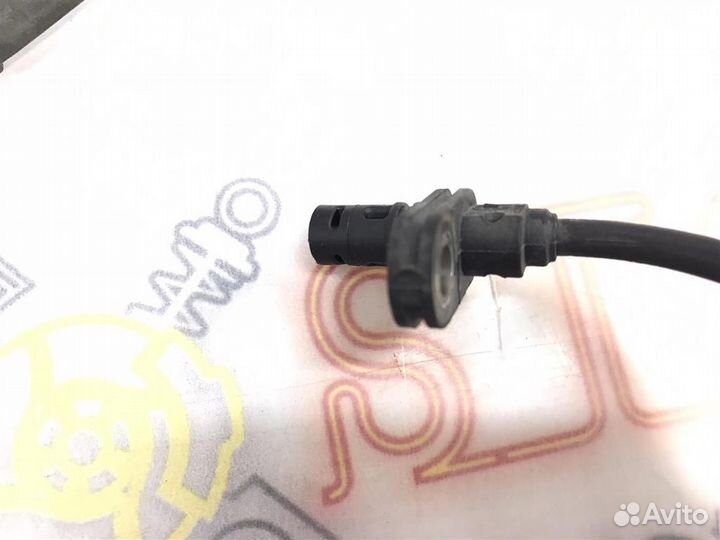 Датчик ABS задний Nissan Qashqai (J10) 2006 - 2010