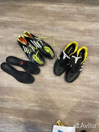 Футбольные бутсы adidas