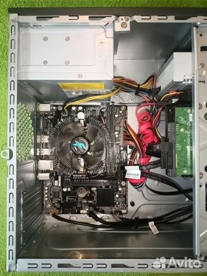 I3 6100 + 8gb DDR4 + 256gb SSD / Windows 11