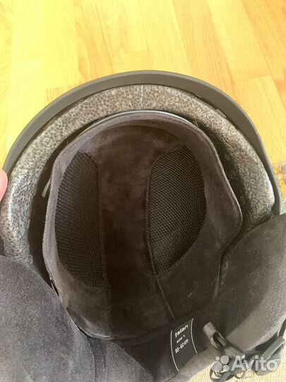 Шлем горнолыжный и очки