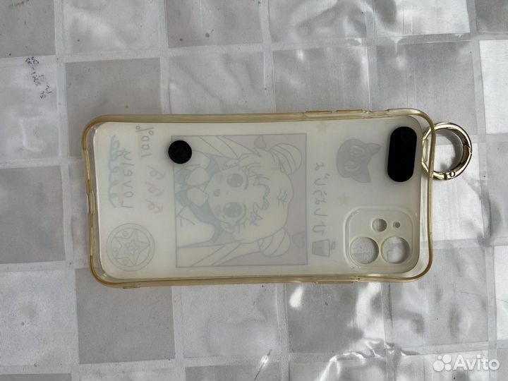 Чехол на iPhone 11