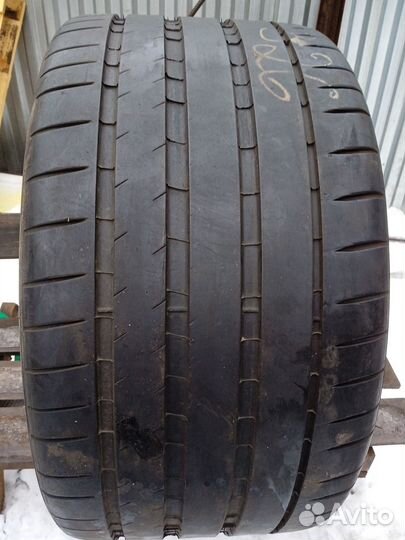 Michelin Pilot Sport 4 325/30 R21