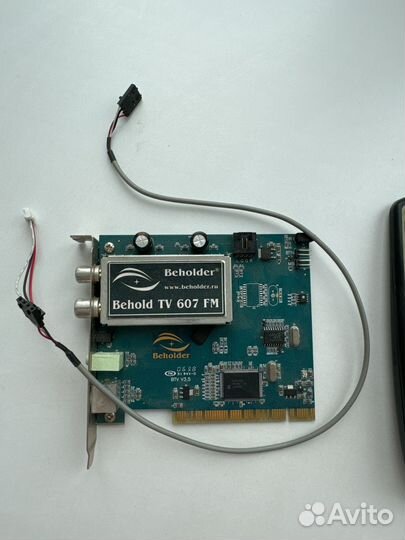 Тв тюнер Beholder с пультом