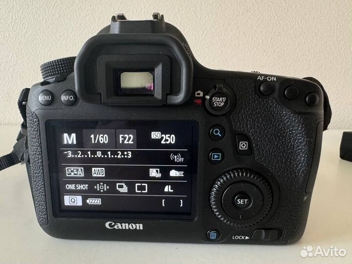 Canon EOS 6D + EF 24-105 f/4 + EF50mm f/1.4 USM