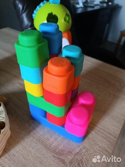 Развивающие игрушки пакетом