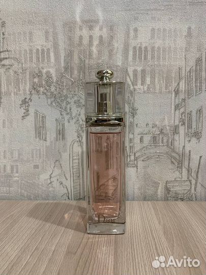 Женские духи Dior Addict