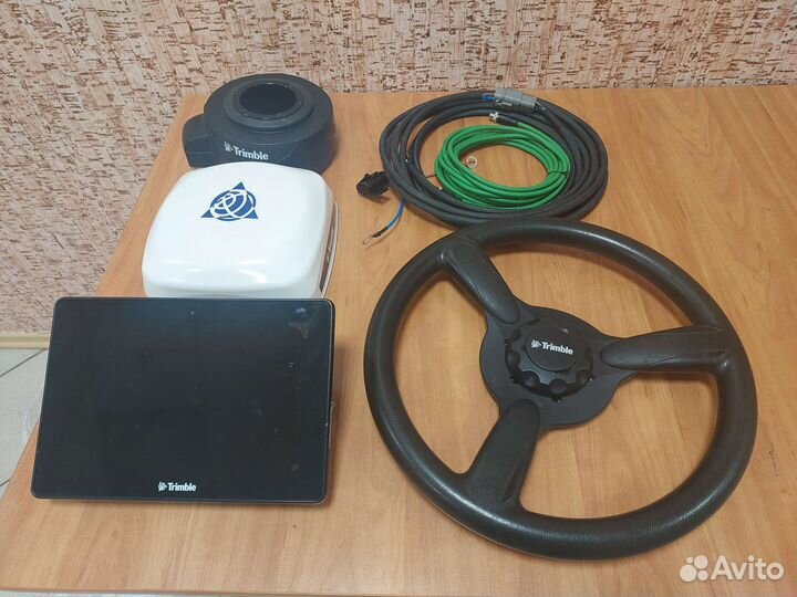 Подрулька автопилот + Trimble gfx750 +nav 900