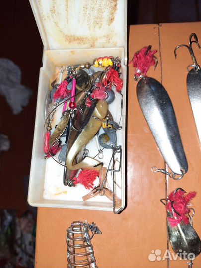 Блесна колебалка, черноспинка