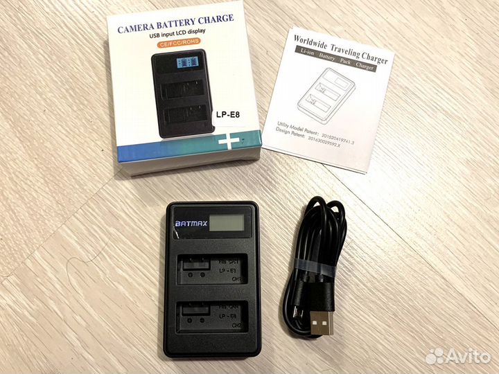 Зарядники для фото и видео камер