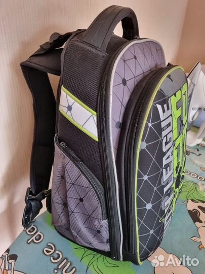 Рюкзак школьный для мальчика Hummingbird