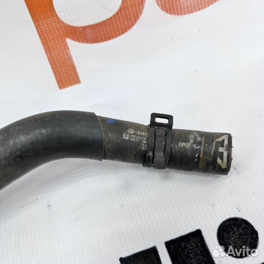 Патрубок системы охлаждения Audi Q3 8U 2013