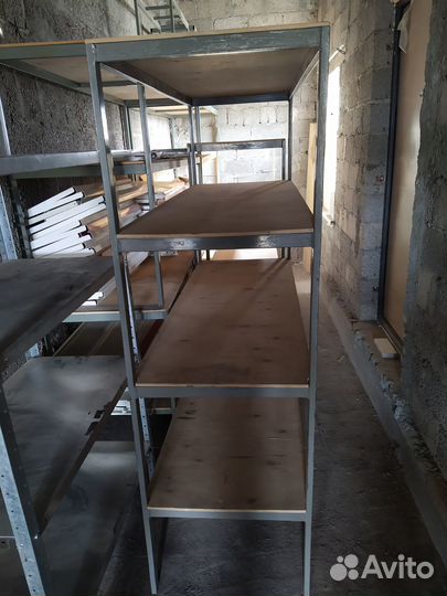 Стеллажи из металлического профиля