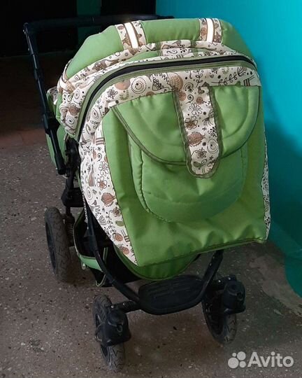Коляска трансформер. В отличном состоянии
