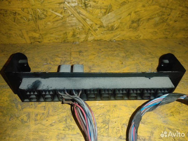 Блок предохранителей Volkswagen Crafter 2E BJK