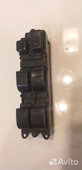 Блок управления стеклоподъемниками Тойота калдина