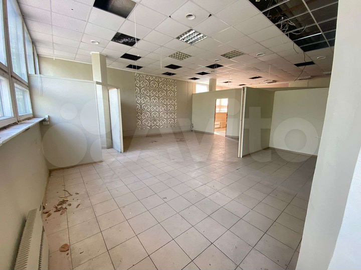 Торговая площадь, 105 м²