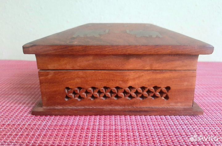 Шкатулка деревянная Индия