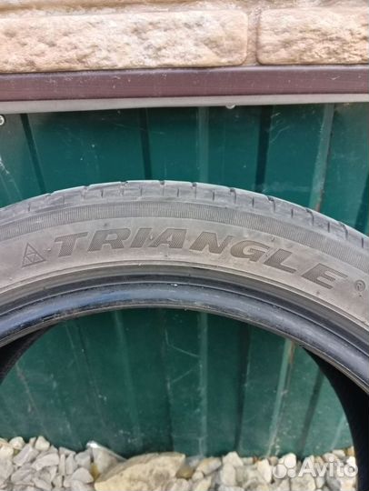 Triangle Sports TH201 205/45 R16